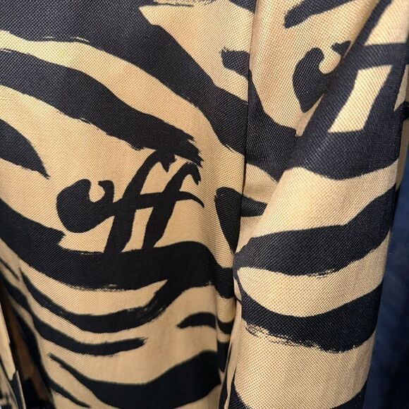 Off-White Zebra Print Blazer - Picture 8 of 8